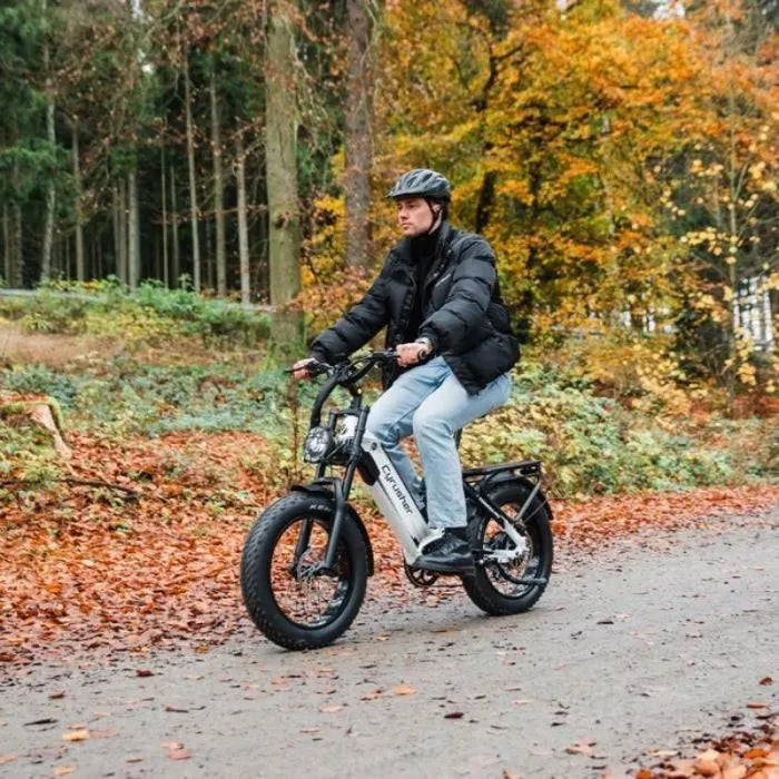 CYRUSHER Kommoda Pro – Vélo Électrique Fat Bike – Batterie Amovible 52 V 20 Ah – Moteur 250 W