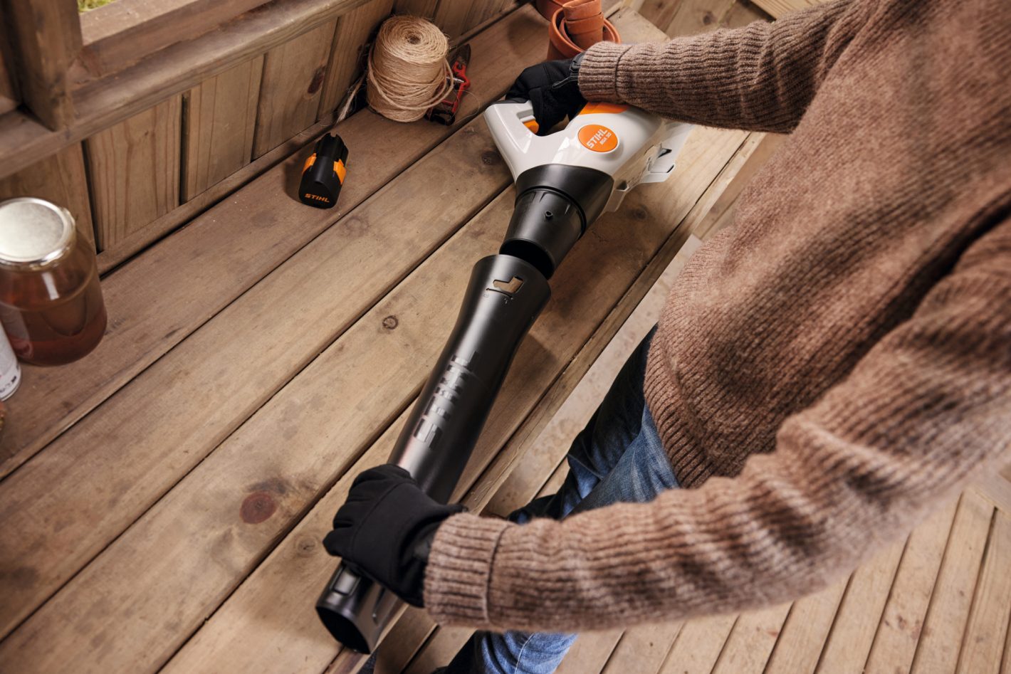 Souffleur à batterie STIHL BGA 30 – Pack batterie et chargeur inclus
